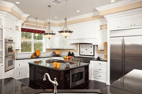 Transform Your Kitchen with Stunning Remodeling in Arvada