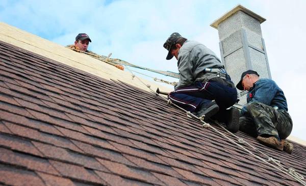 The Importance of Local Roofing Contractors for Your Project