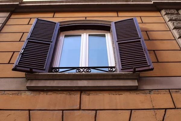 Top Trends in Blinds for Southampton Homes