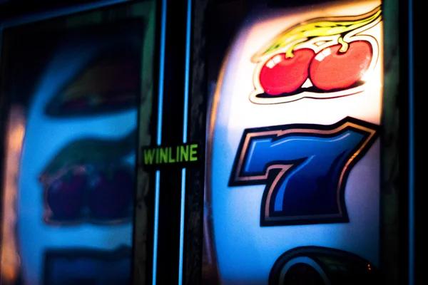 How Payout Requests Work With casino trực tuyến việt nam rút tiền nhanh Services