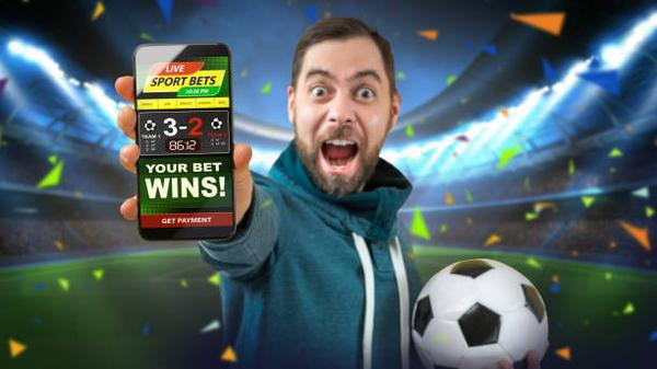 Exploring the Benefits of Mobile Access With online casino Singapore